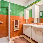 Beach Front Home In Jesenice *