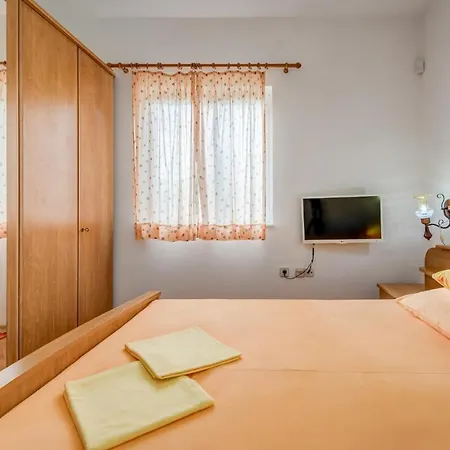 Stunning In Jesenice With House Sea View *