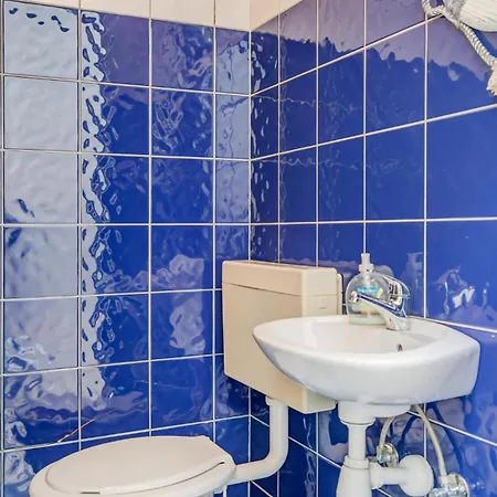 Holiday home Stunning In Jesenice With House Sea View Jesenice (Split-Dalmatia)