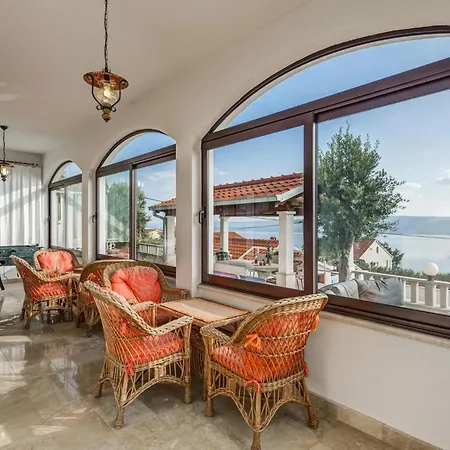 Stunning In Jesenice With House Sea View Holiday home Jesenice (Split-Dalmatia)